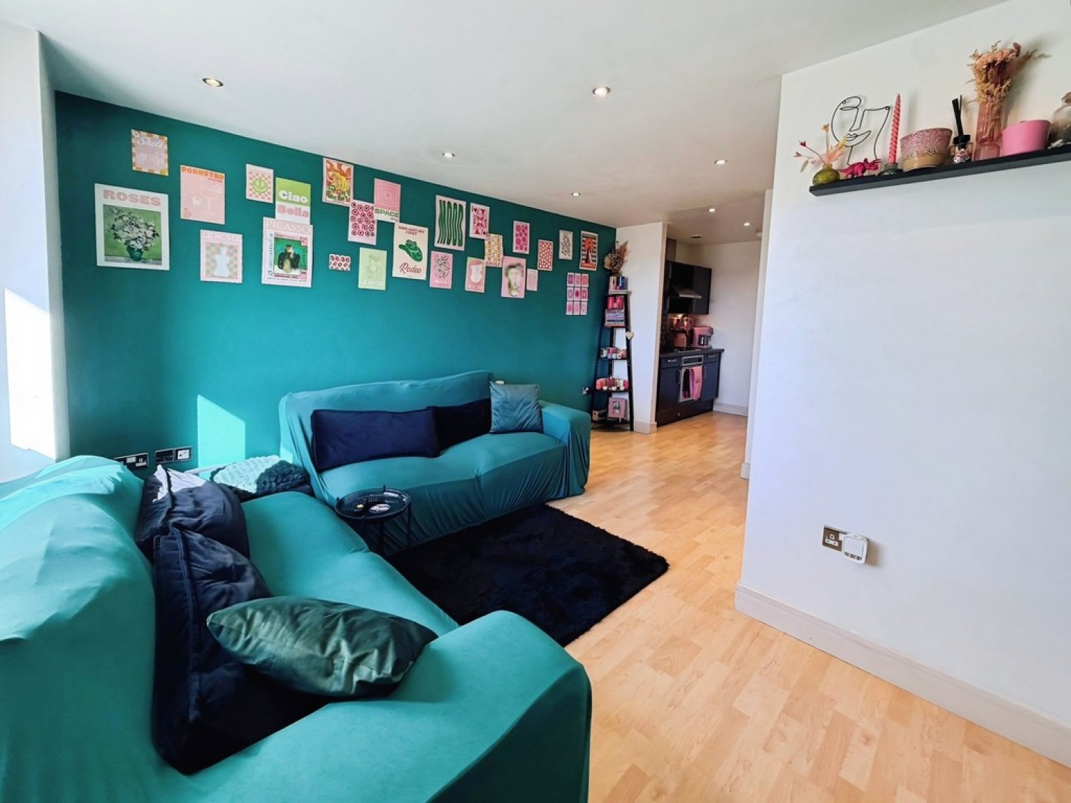 1 bedroom Flat for Sale Cromwell Court, Brewery Wharf