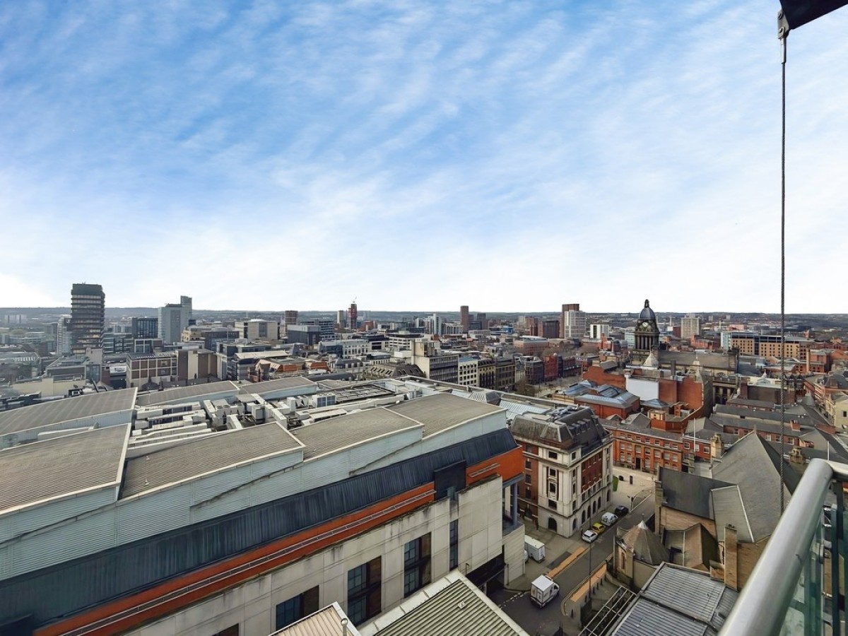 K2, Albion Street