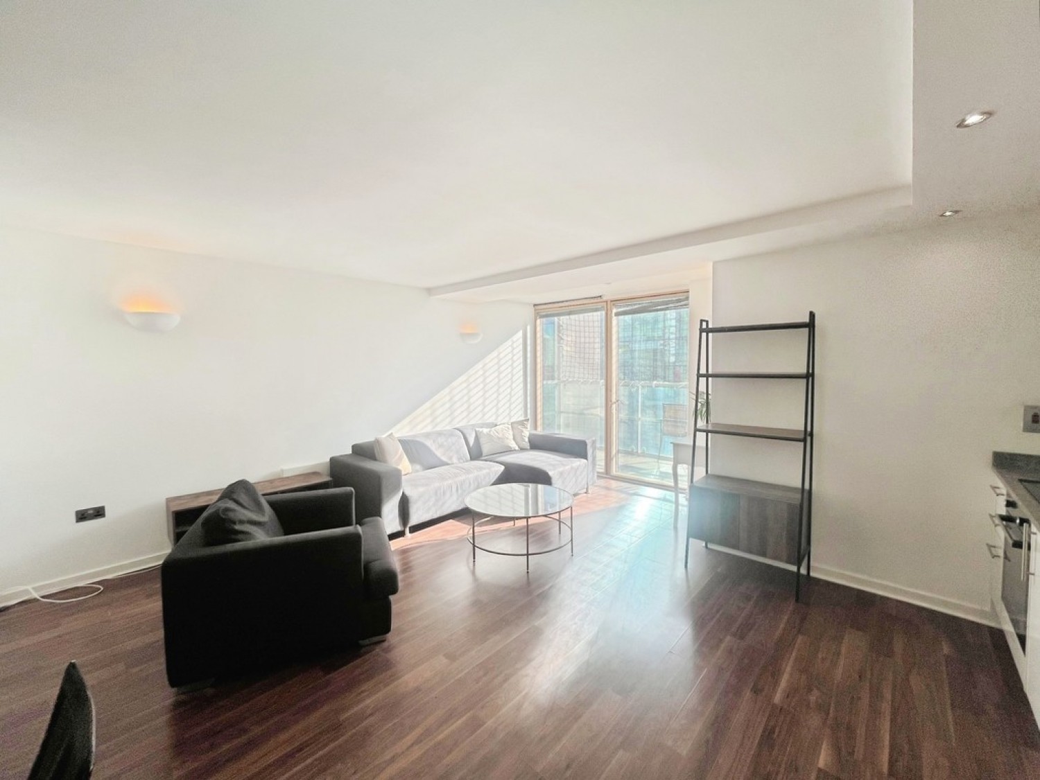 2 bedroom Flat for Sale West Point, Wellington Street