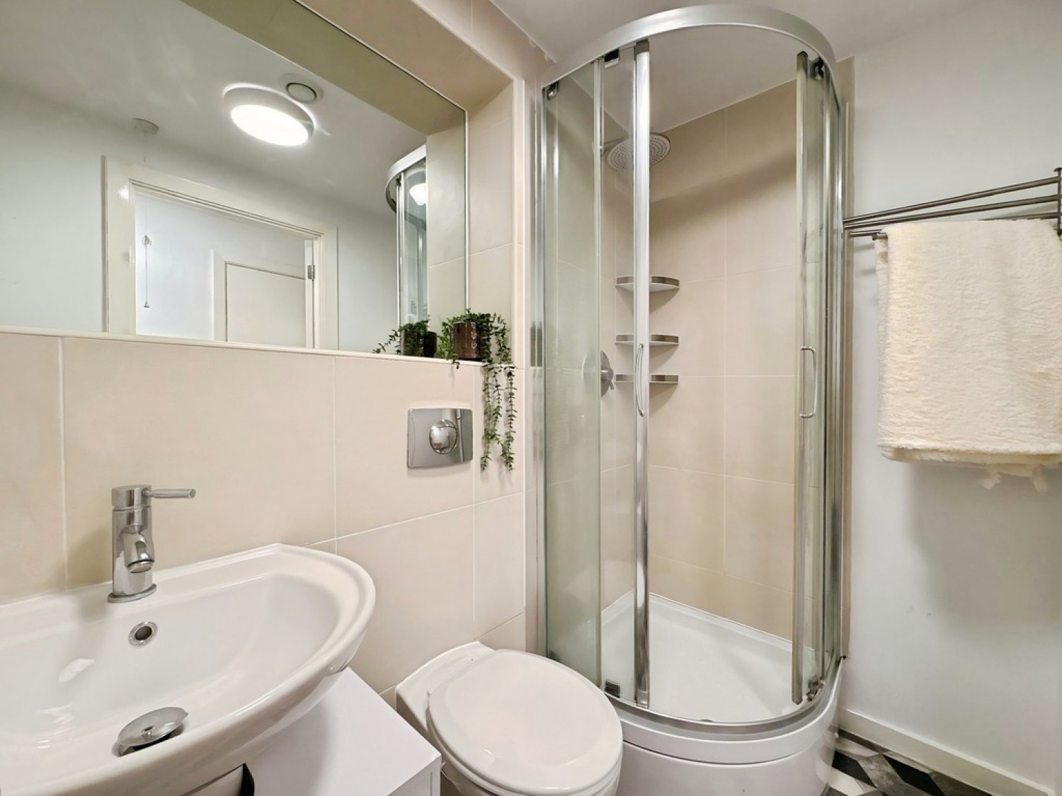 2 bedroom Flat for Letting The Basilica, 2 King Charles Street, Leeds