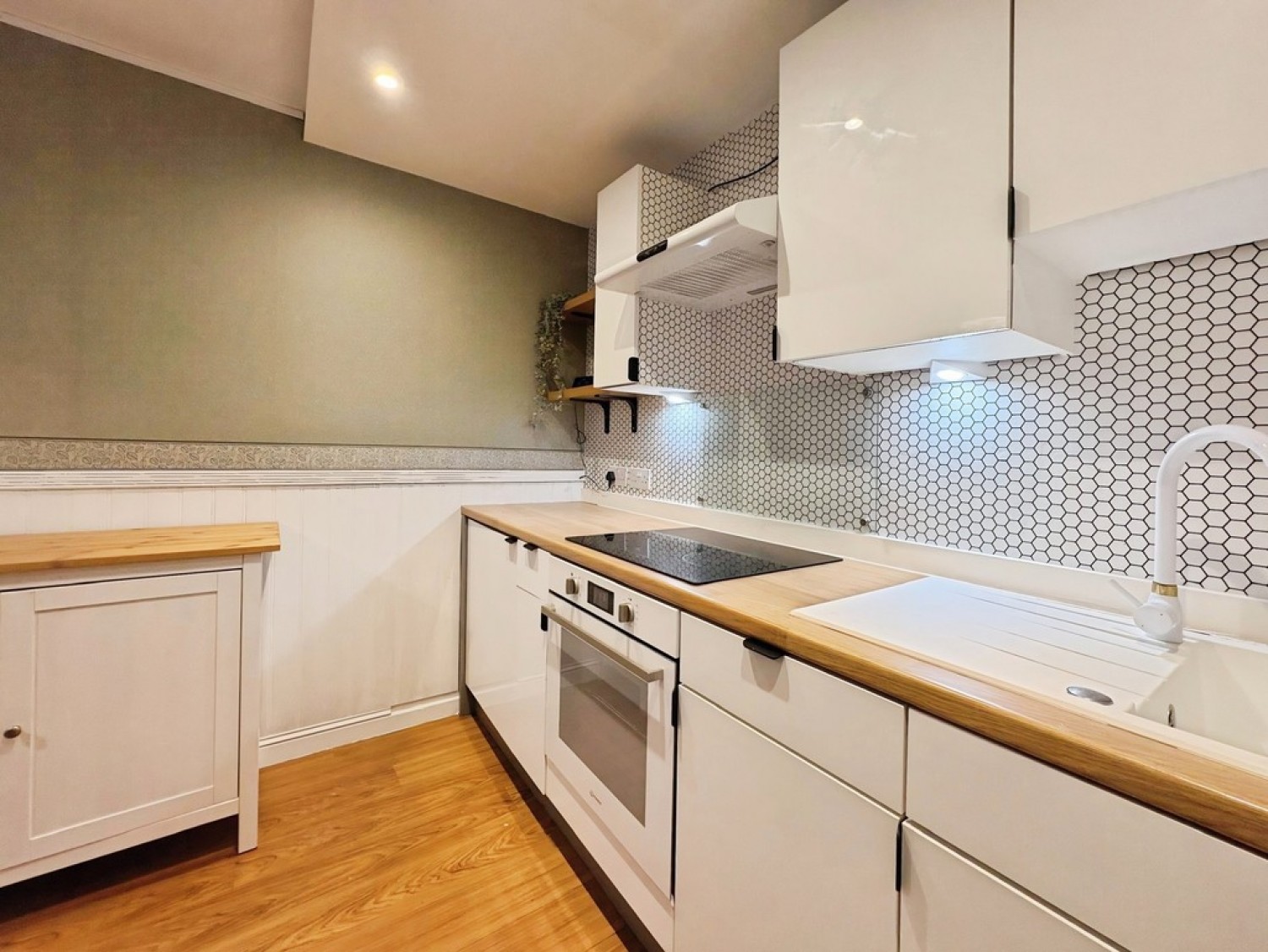 2 bedroom Flat for Letting The Basilica, 2 King Charles Street, Leeds