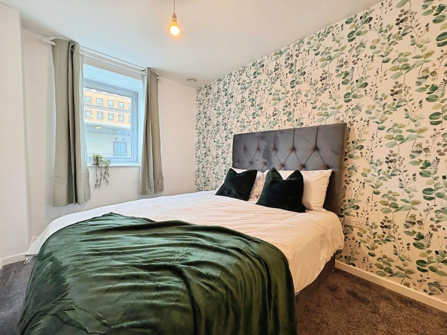 2 bedroom Flat for Letting The Basilica, 2 King Charles Street, Leeds