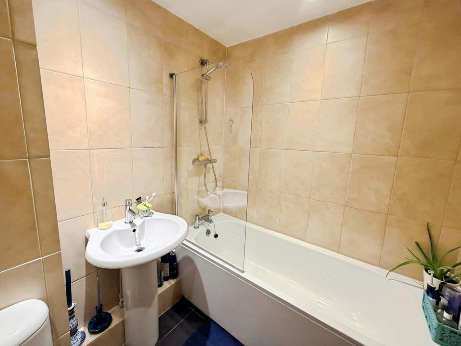 1 bedroom Flat for Sale Flyboat House, Navigation Walk