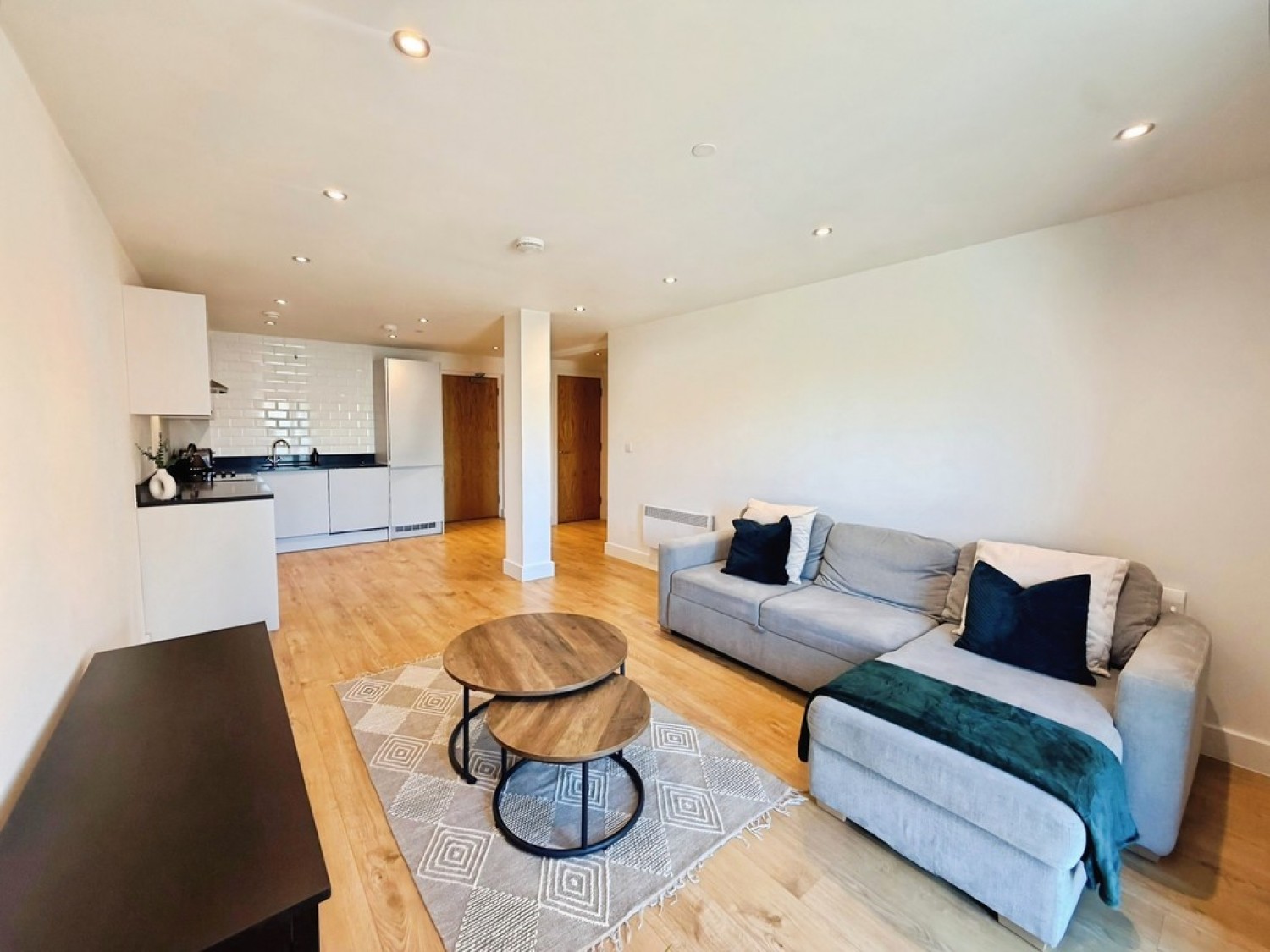 1 bedroom Flat for Sale Leylands House, Mabagte