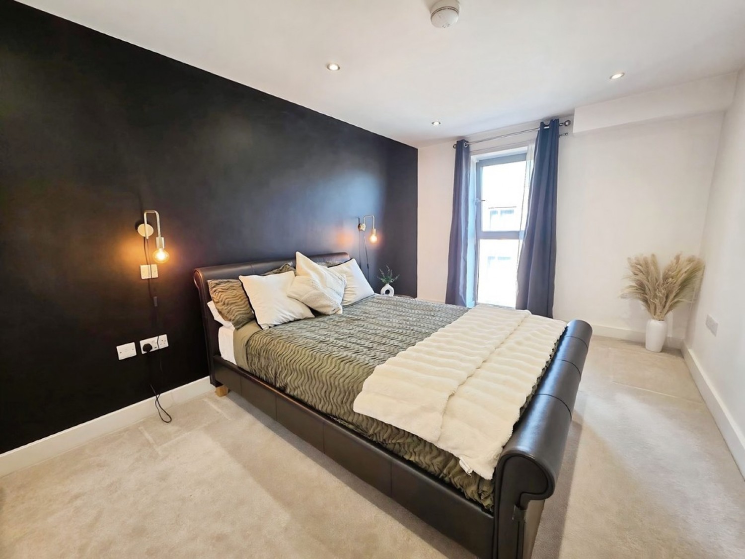 1 bedroom Flat for Sale Leylands House, Mabagte