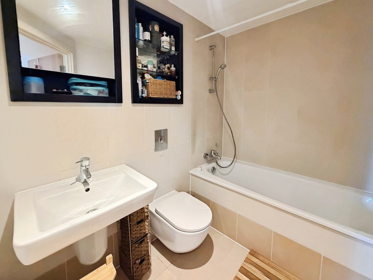 2 bedroom Flat for Sale La Salle, Leeds Dock