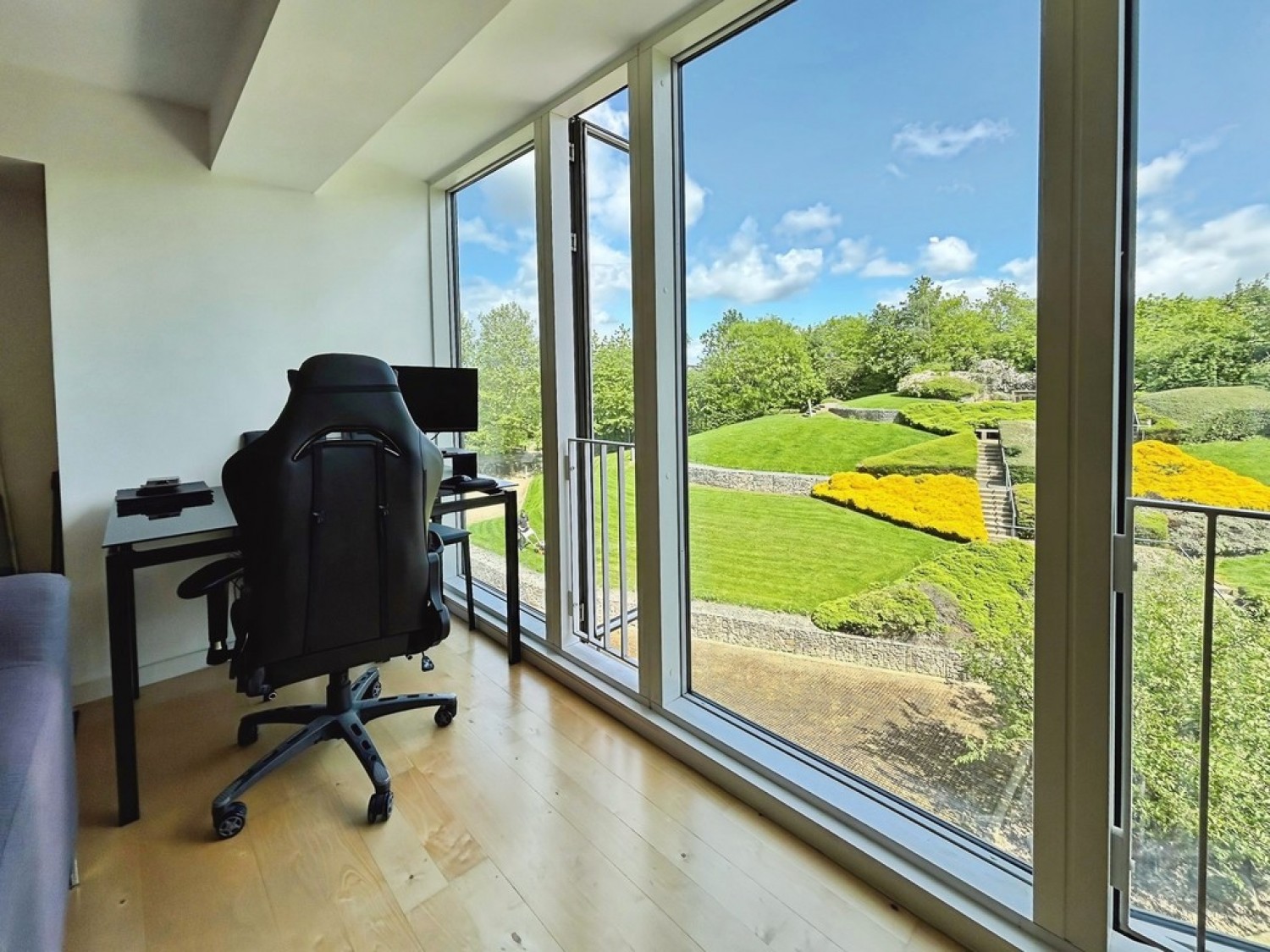 1 bedroom Flat for Sale Saxton, The Avenue