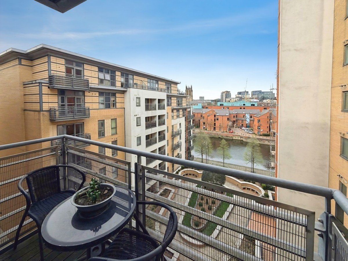 Balmoral Place, Brewery Wharf