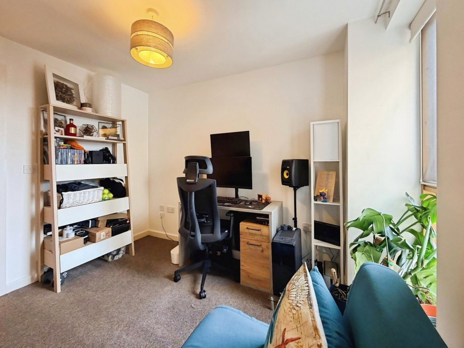 2 bedroom Flat for Sale Balmoral Place, Brewery Wharf