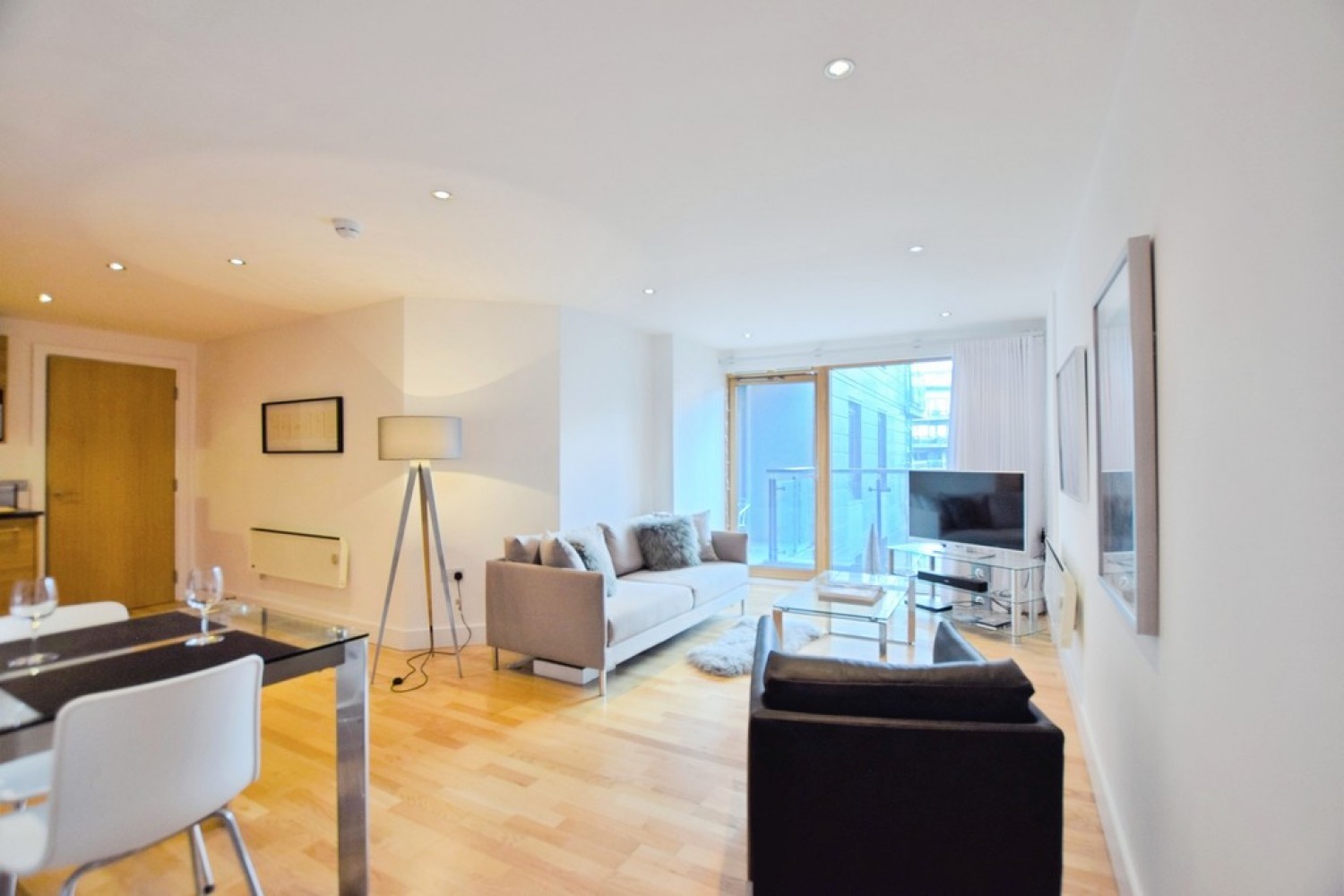 2 bedroom Flat for Sale La Salle, Leeds Dock