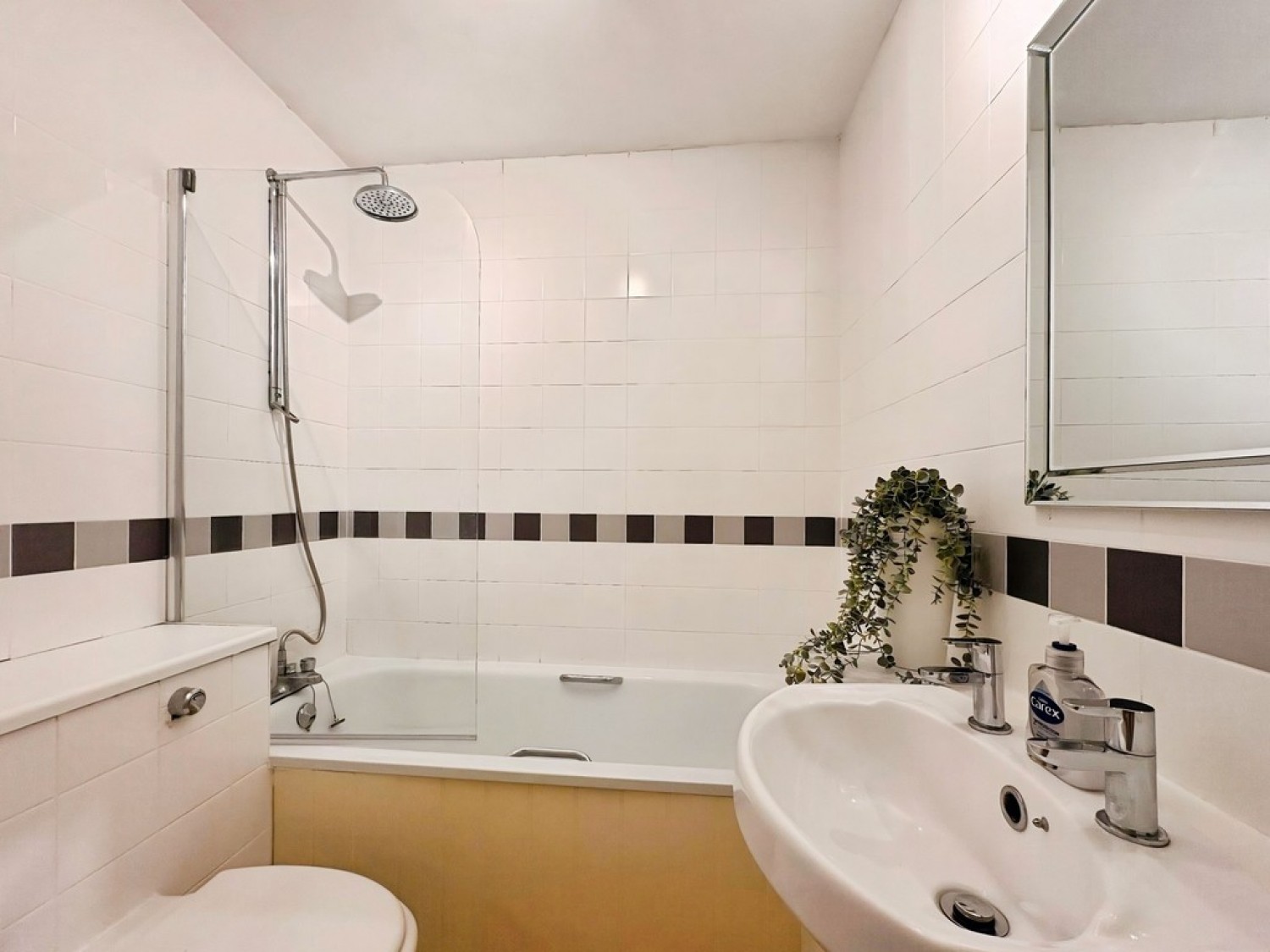 2 bedroom Flat for Letting Langtons Wharf, Leeds