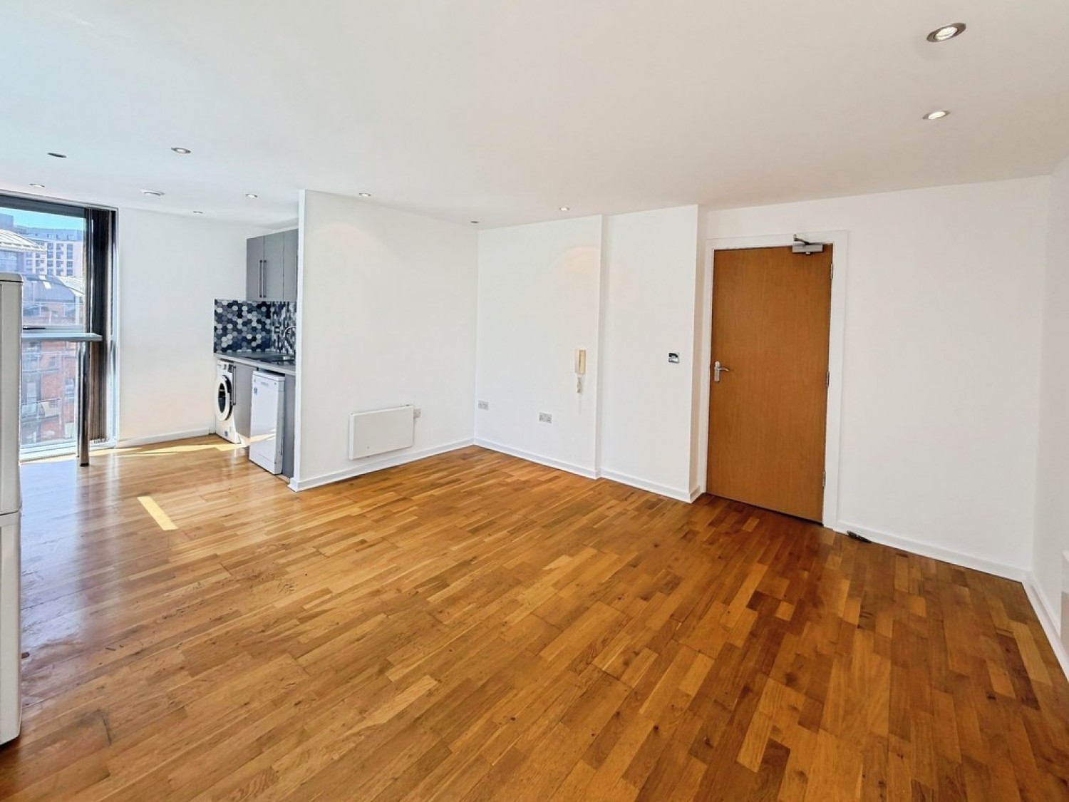 2 bedroom Flat for Sale Santorini, City Island