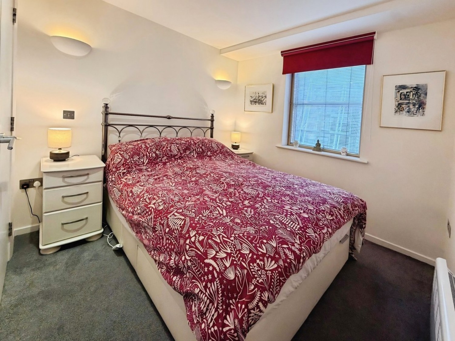 2 bedroom Flat for Sale West Point, Wellington Street