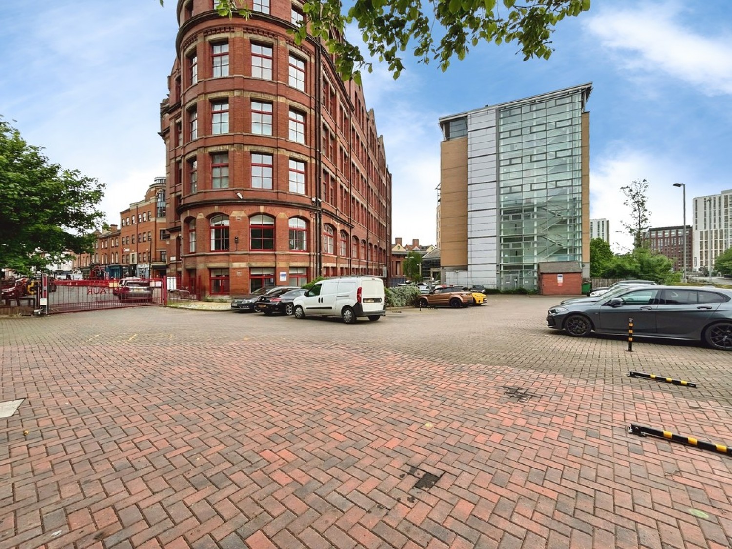 1 bedroom Flat for Sale Centaur House, Great George Street, LS1