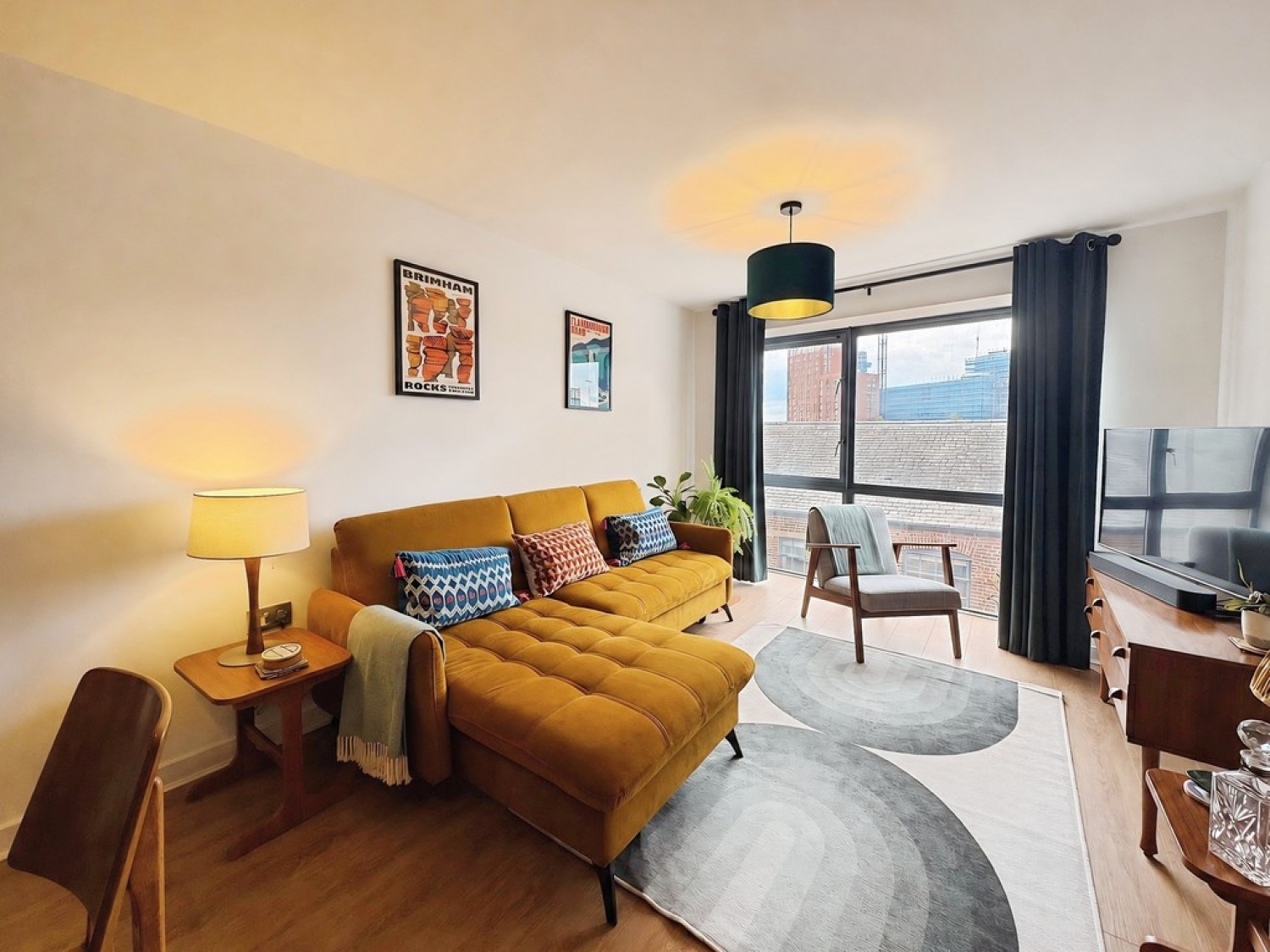 2 bedroom Flat for Letting Marshall Street, Leeds