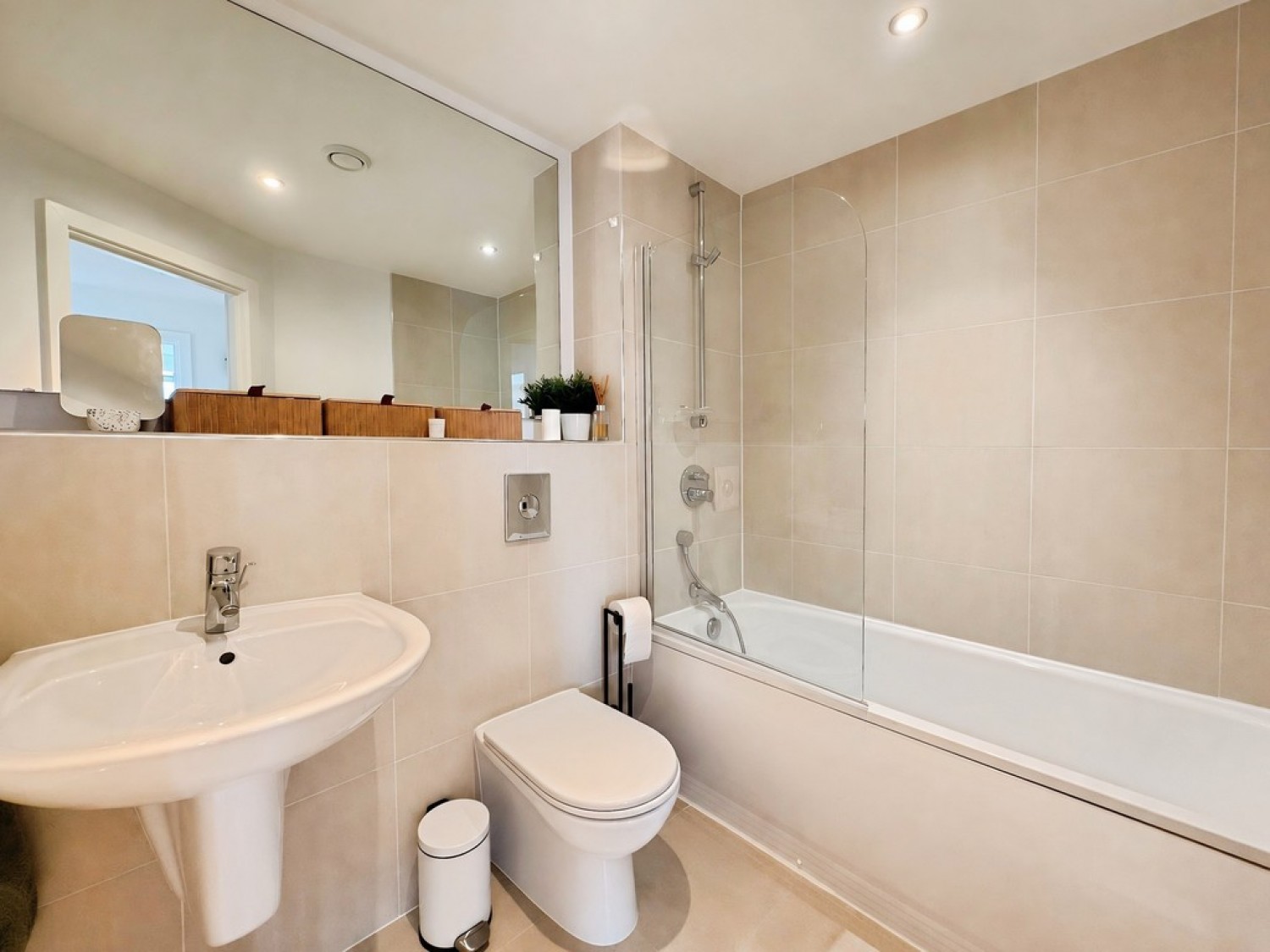 2 bedroom Flat for Letting Marshall Street, Leeds