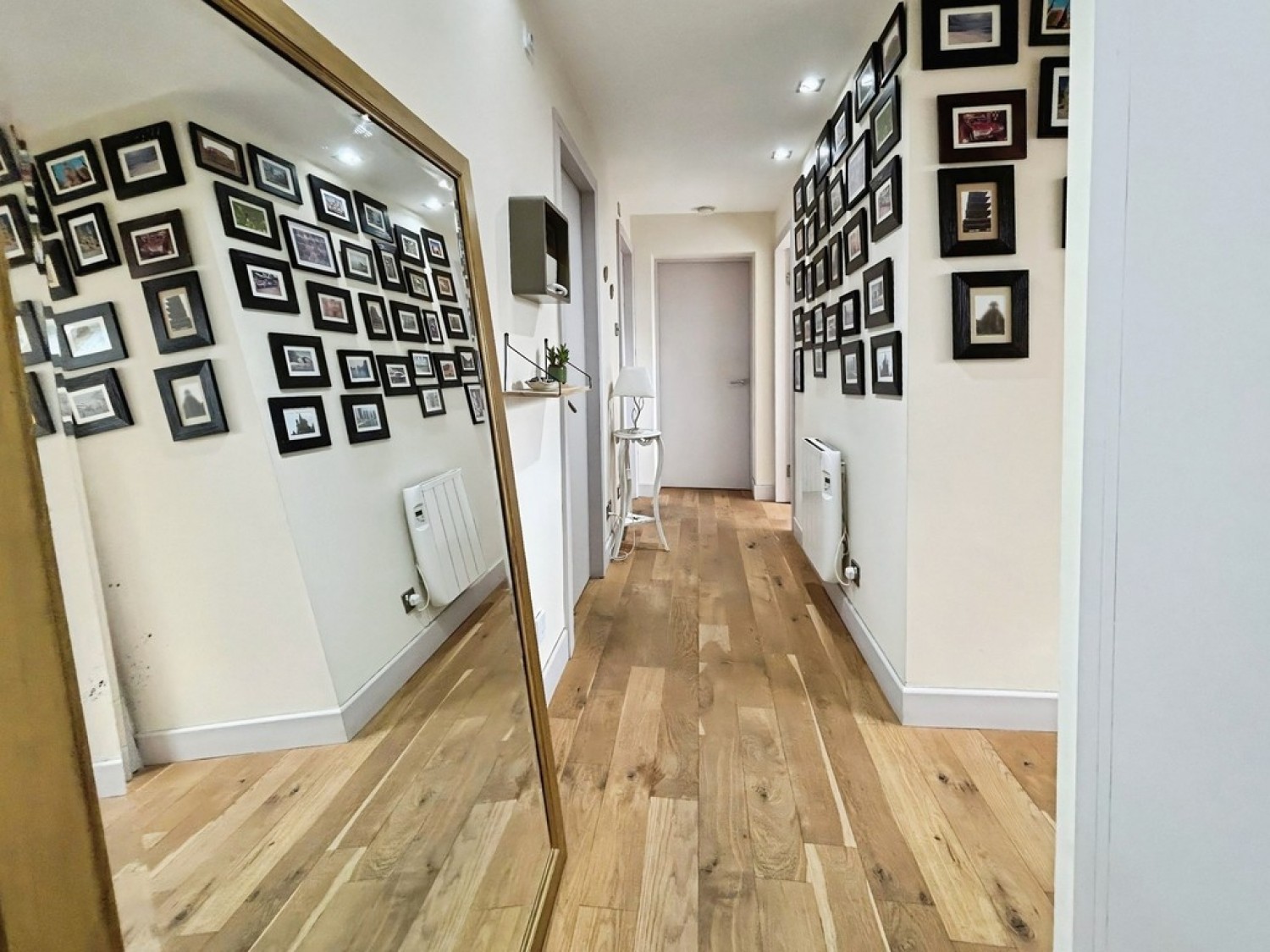 3 bedroom Flat for Sale Merchants House, North Street