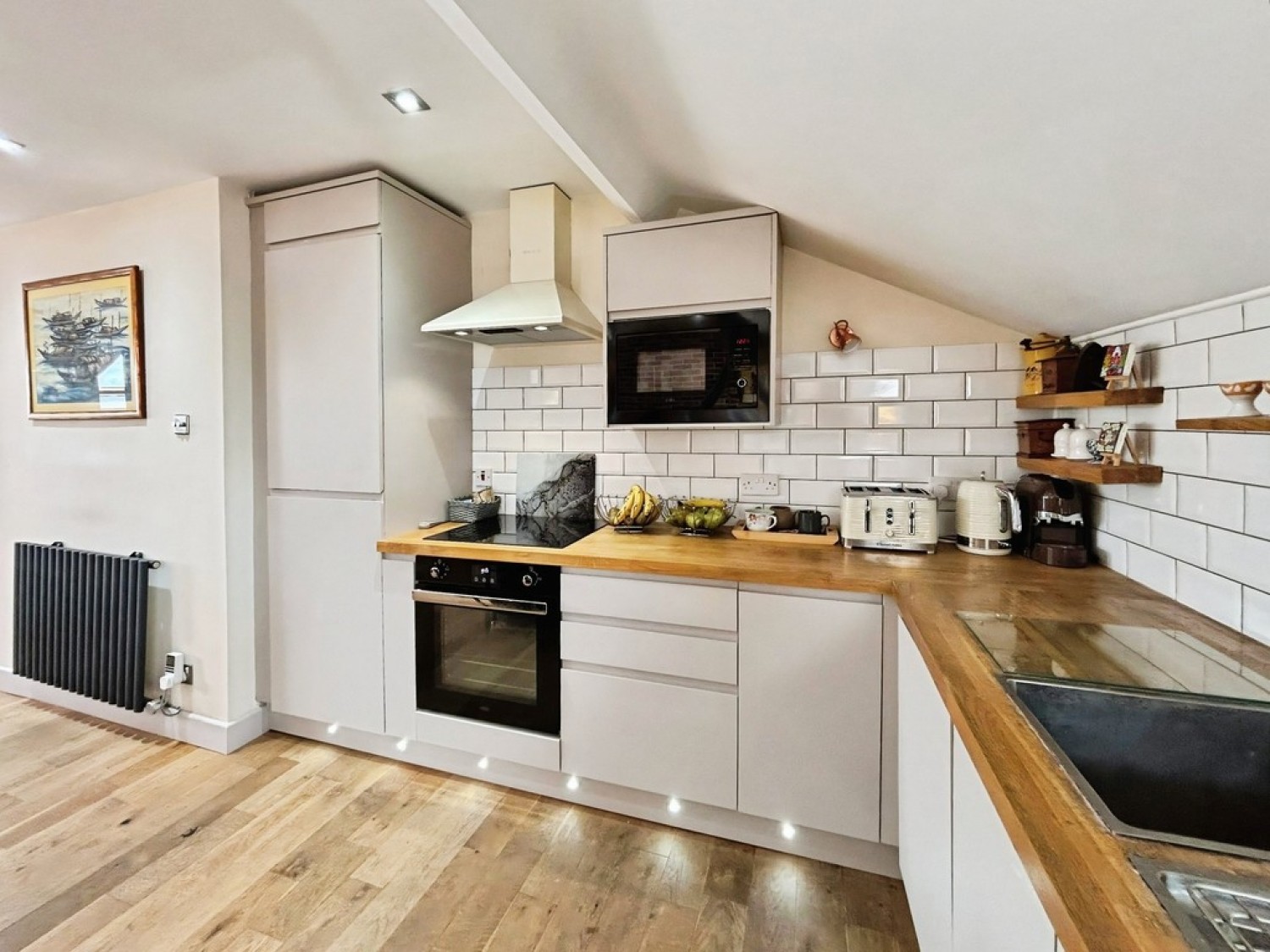 3 bedroom Flat for Sale Merchants House, North Street