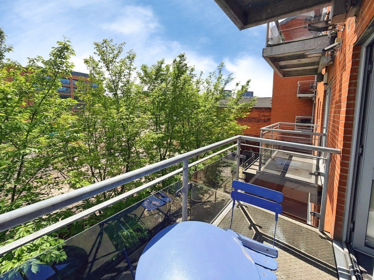 Ahlux House, Millwright Street
