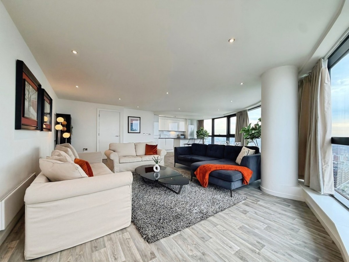 Penthouse, Bridgewater Place