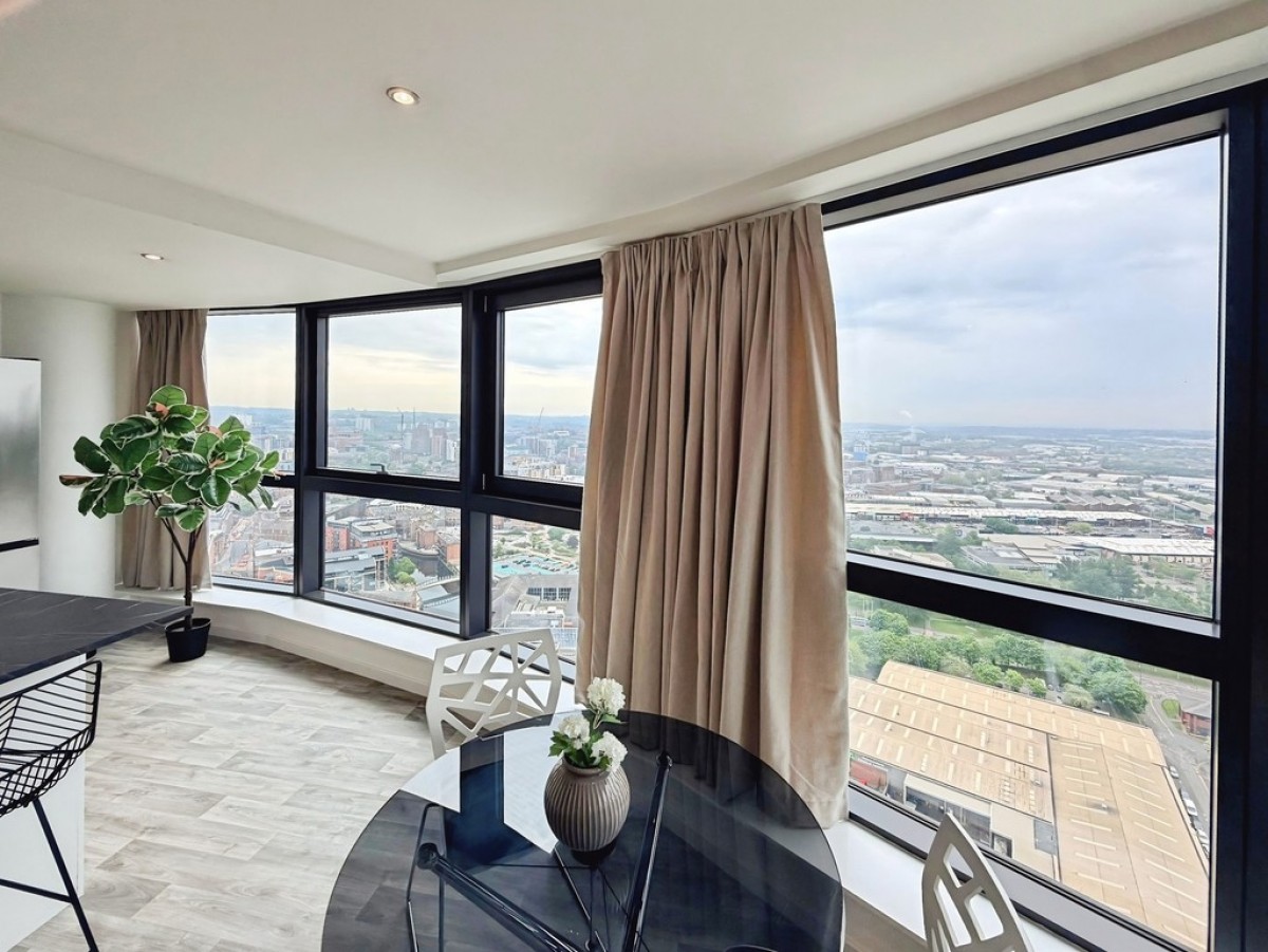 Penthouse, Bridgewater Place