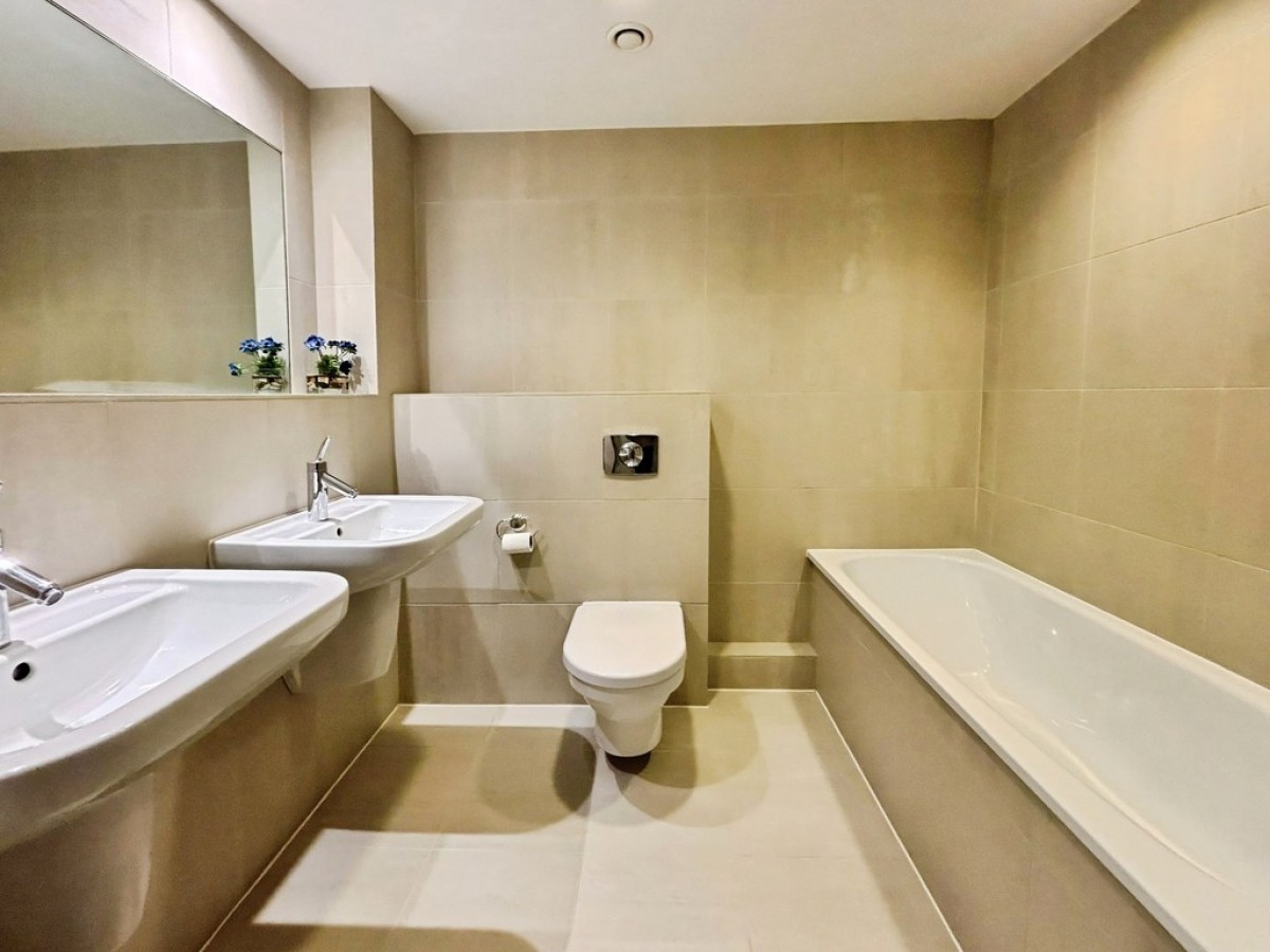 Penthouse, Bridgewater Place