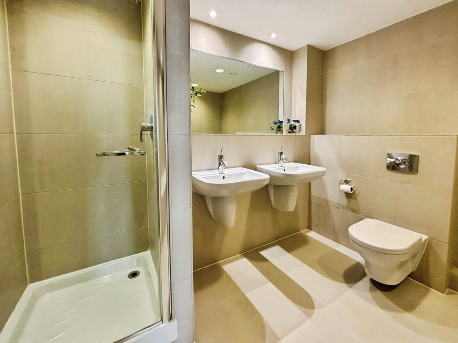 2 bedroom Flat for Sale Penthouse, Bridgewater Place
