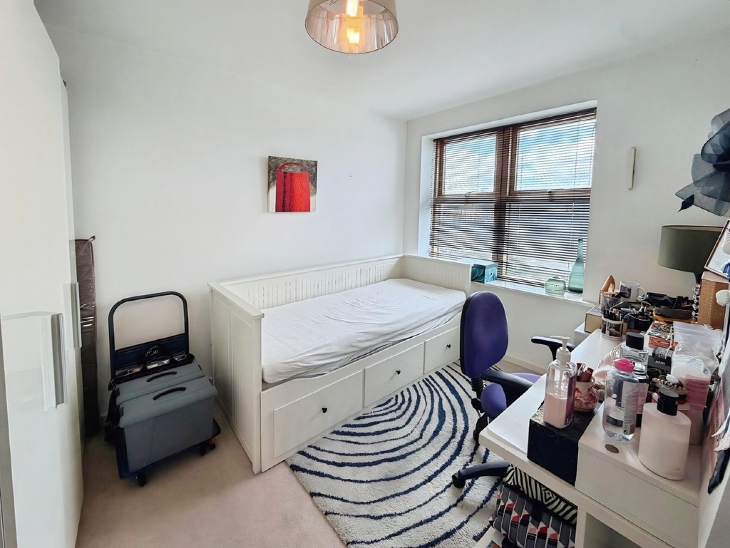 2 bedroom Flat for Sale Balmoral Place, Brewery Wharf