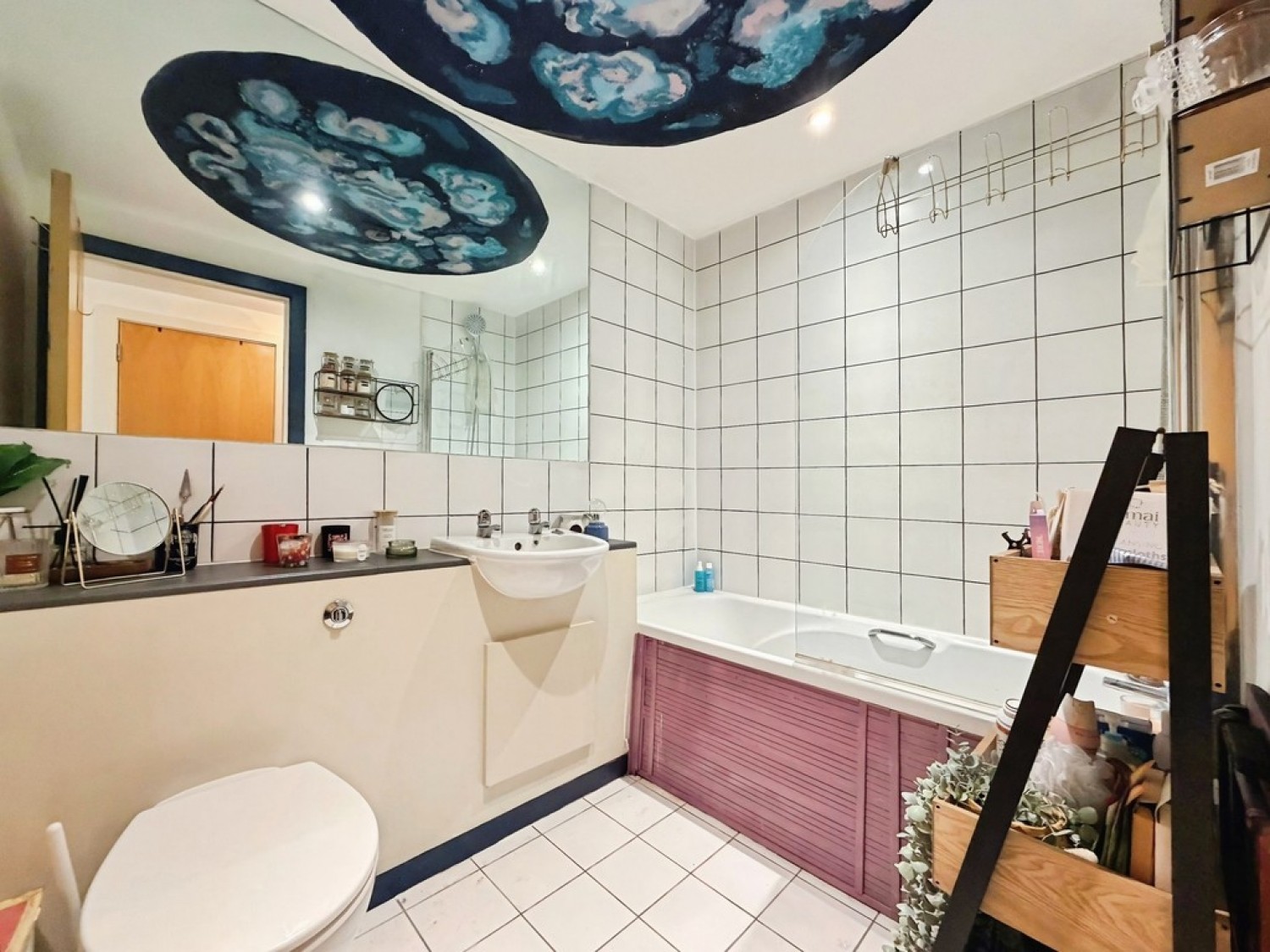 2 bedroom Flat for Sale Lovell House, Skinner Lane