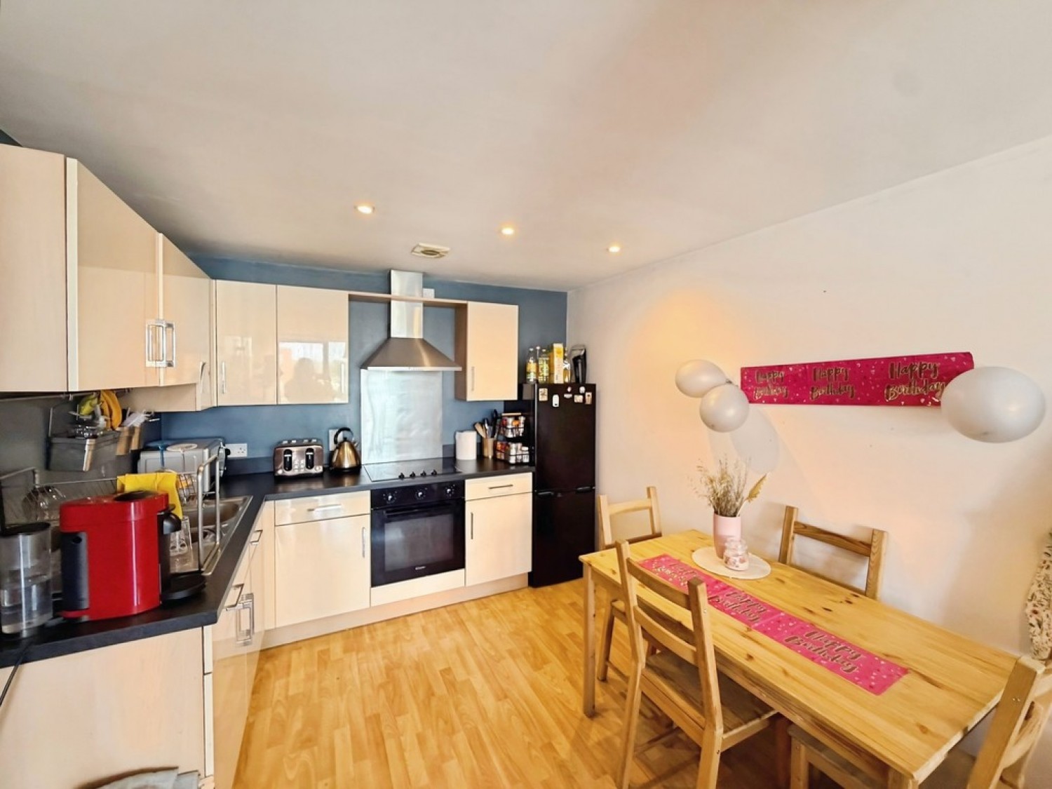 2 bedroom Flat for Sale Lovell House, Skinner Lane