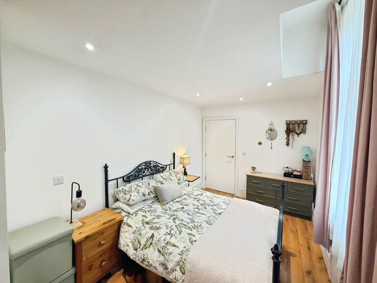Pearl Chambers, East Parade, LS1