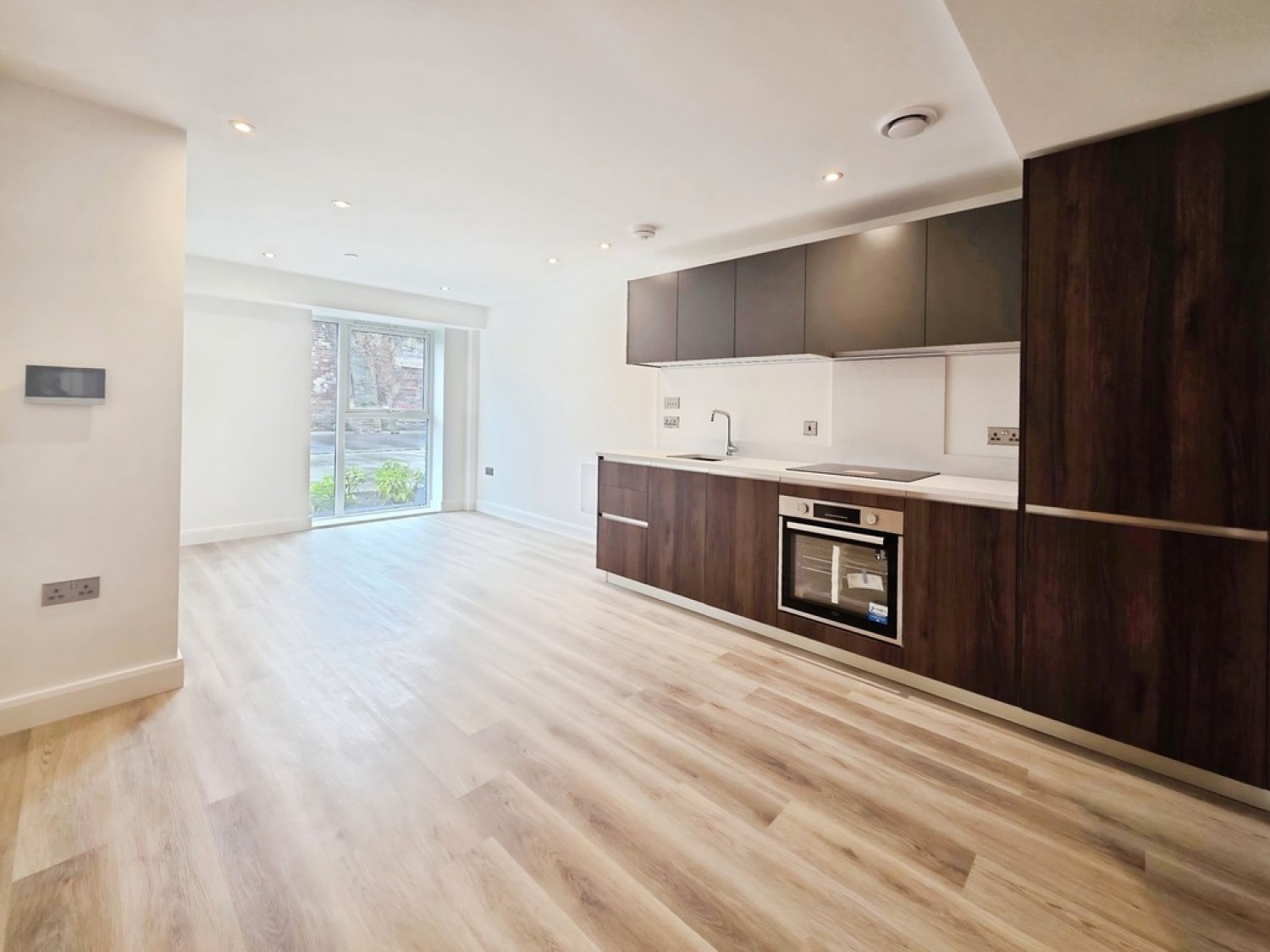 1 bedroom Flat for Letting The Mount, Richmond Hill Approach