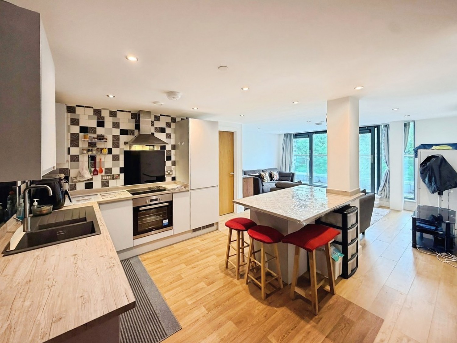 2 bedroom Flat for Sale Laylands House, Mabgate
