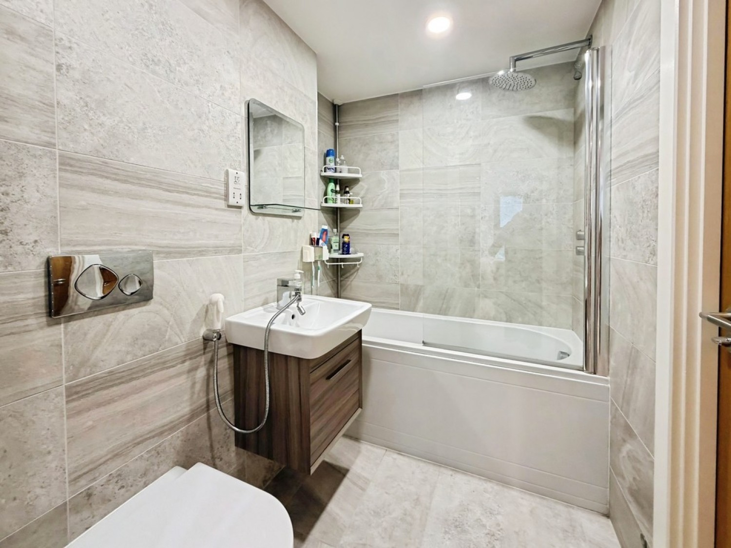 2 bedroom Flat for Sale Laylands House, Mabgate