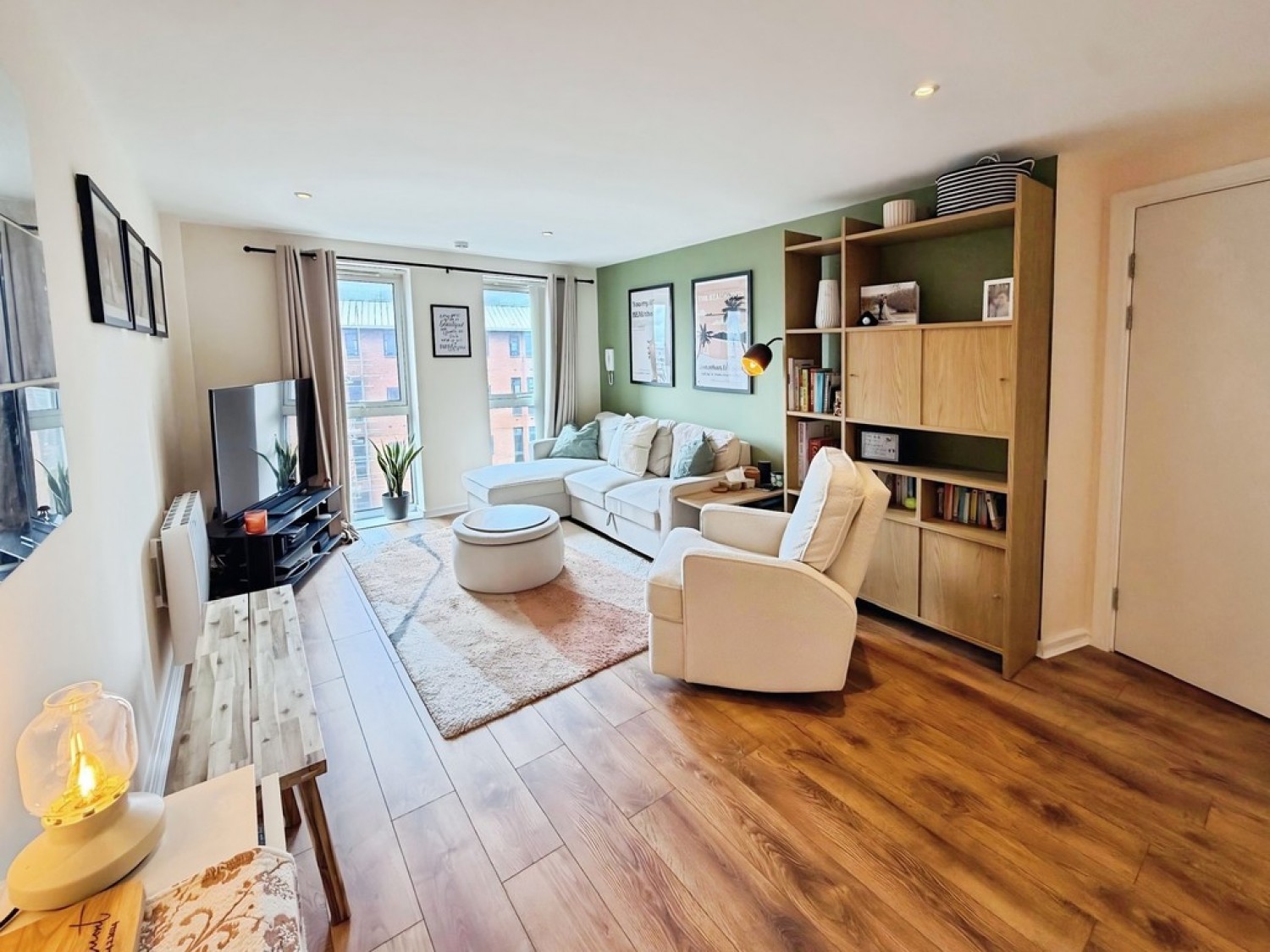 2 bedroom Flat for Sale Trinity One, East Street