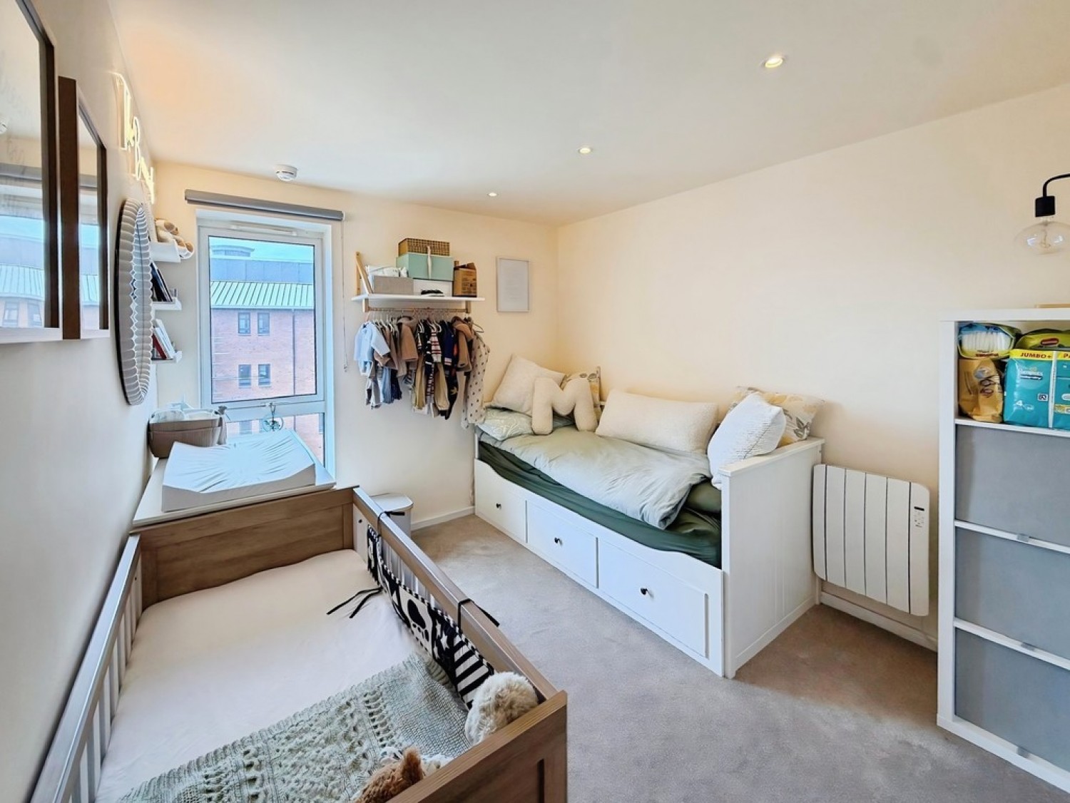 2 bedroom Flat for Sale Trinity One, East Street
