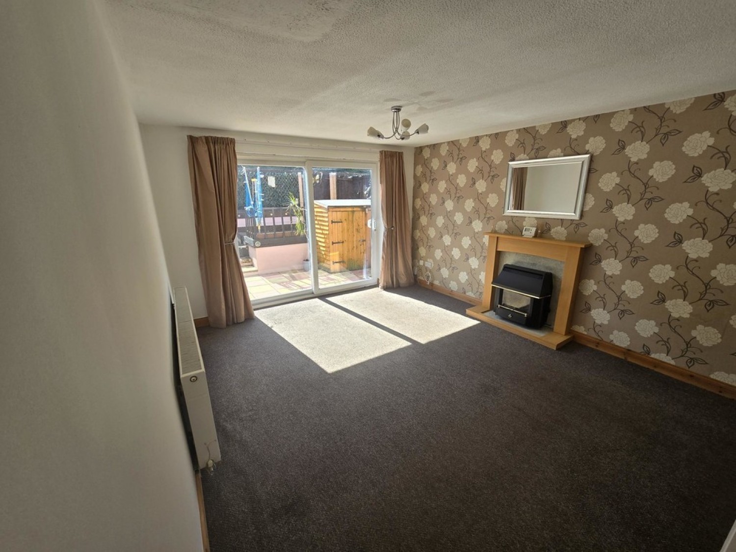 Britten Drive, Broadfields