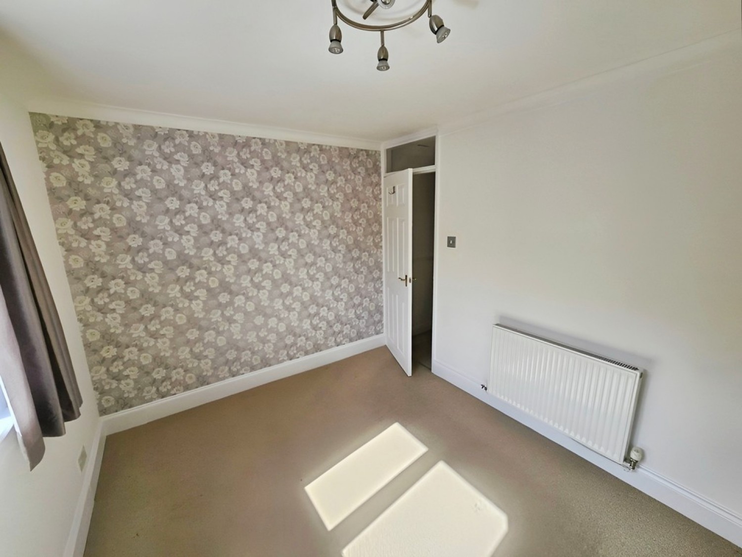 Britten Drive, Broadfields