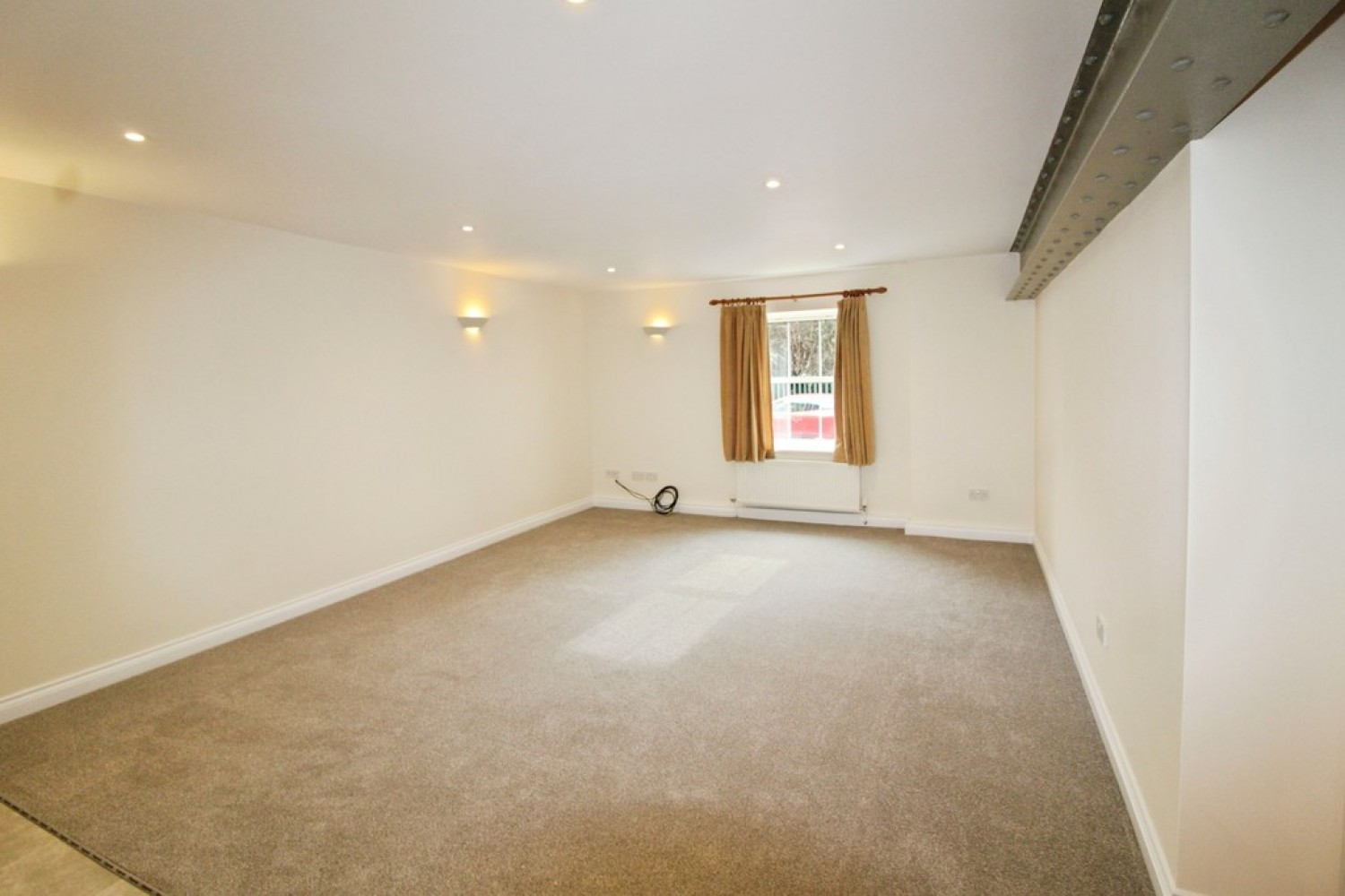 2 bedroom Flat for Letting Willeys Avenue Exeter EX2