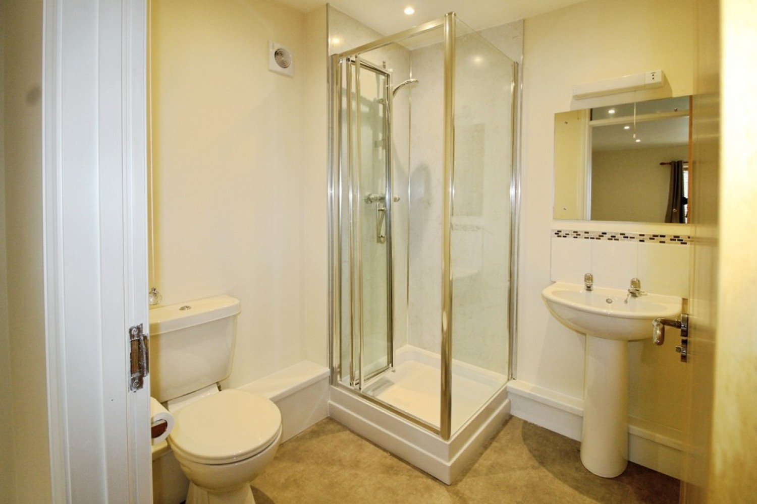 2 bedroom Flat for Letting Willeys Avenue Exeter EX2