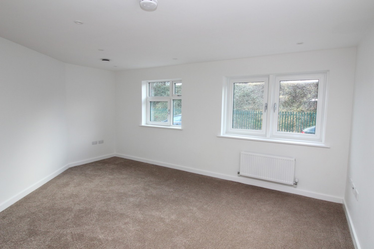 2 bedroom Flat for Letting Brewers Court, Exeter