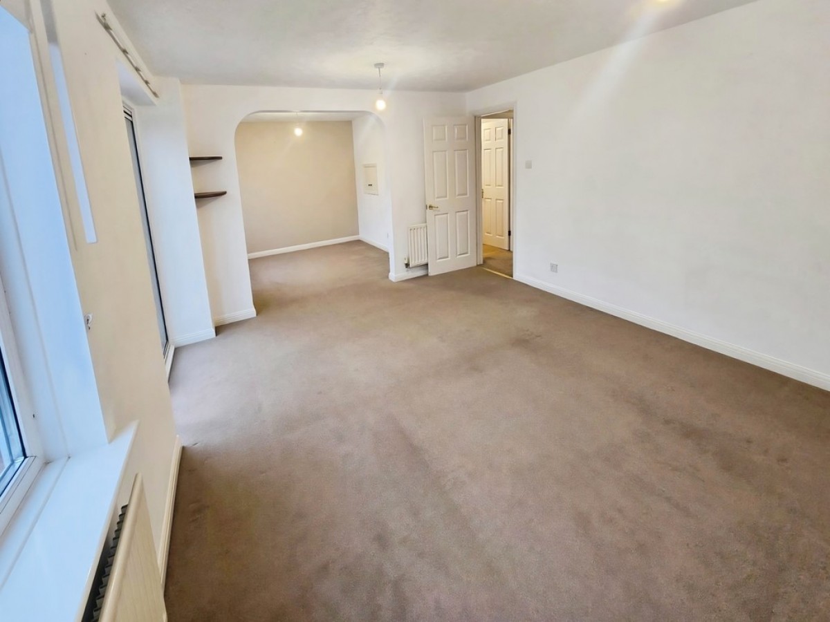 Eager Way, Exminster