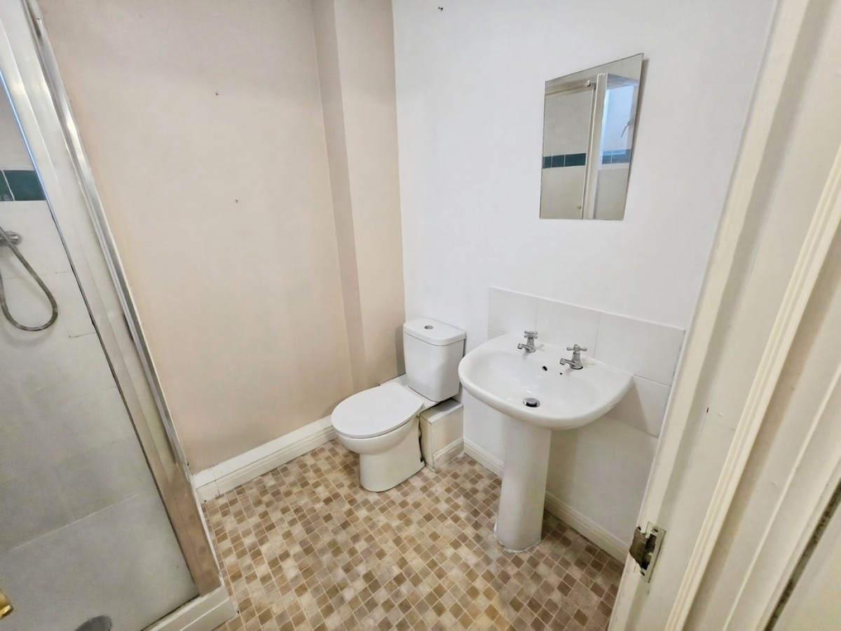 Eager Way, Exminster