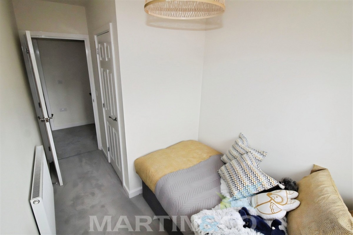Farley Grove, Exeter