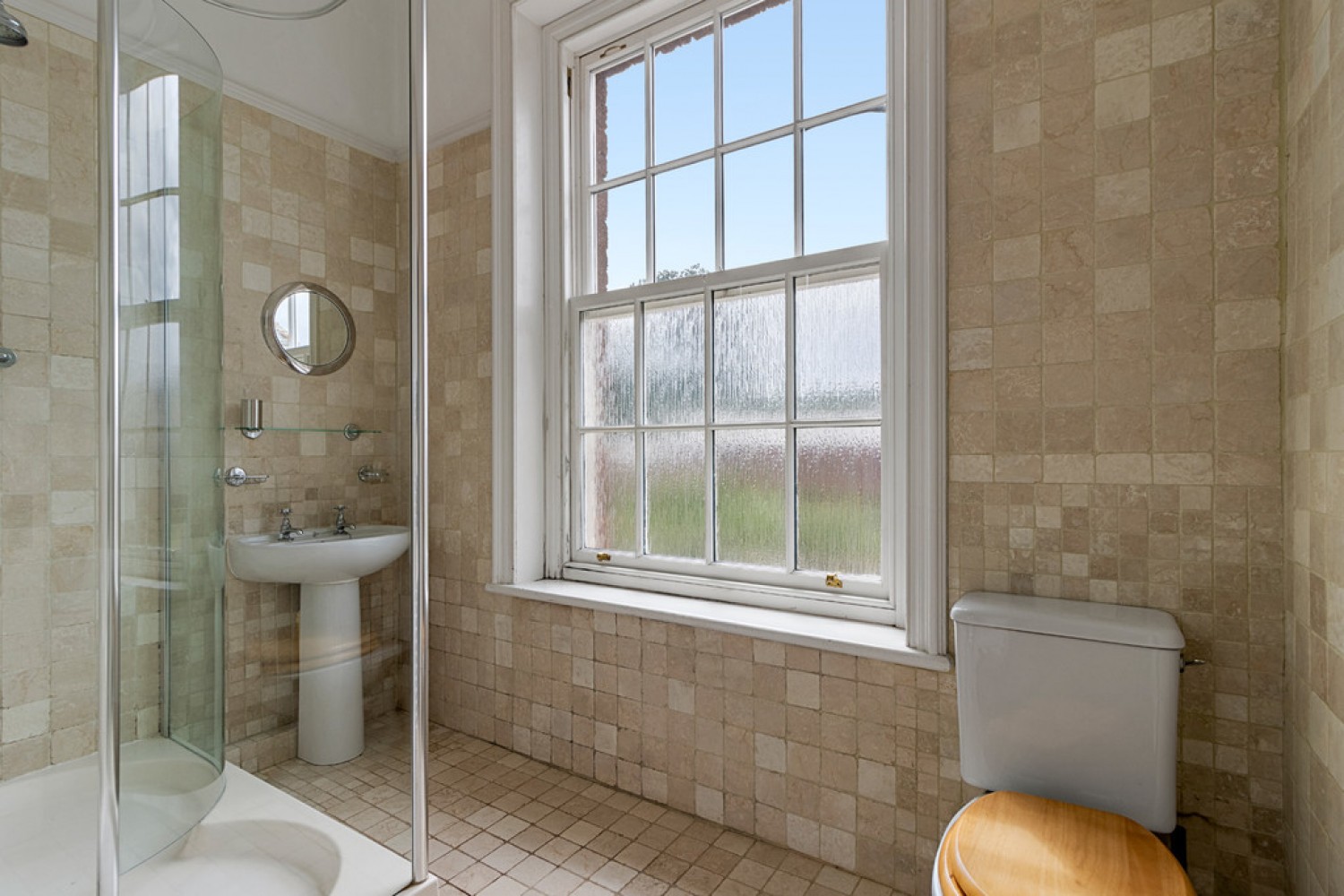 Farmhouse Rise, Exminster, Devon