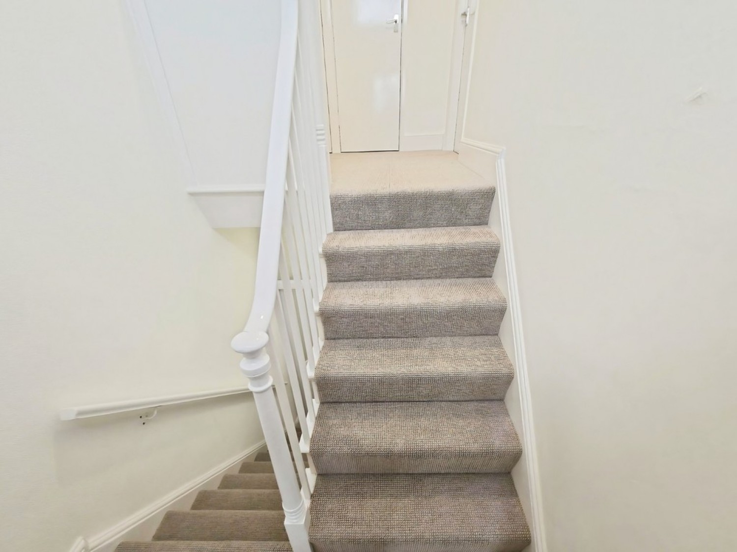 1 bedroom Flat in Second Floor Flat, Blackboy Road