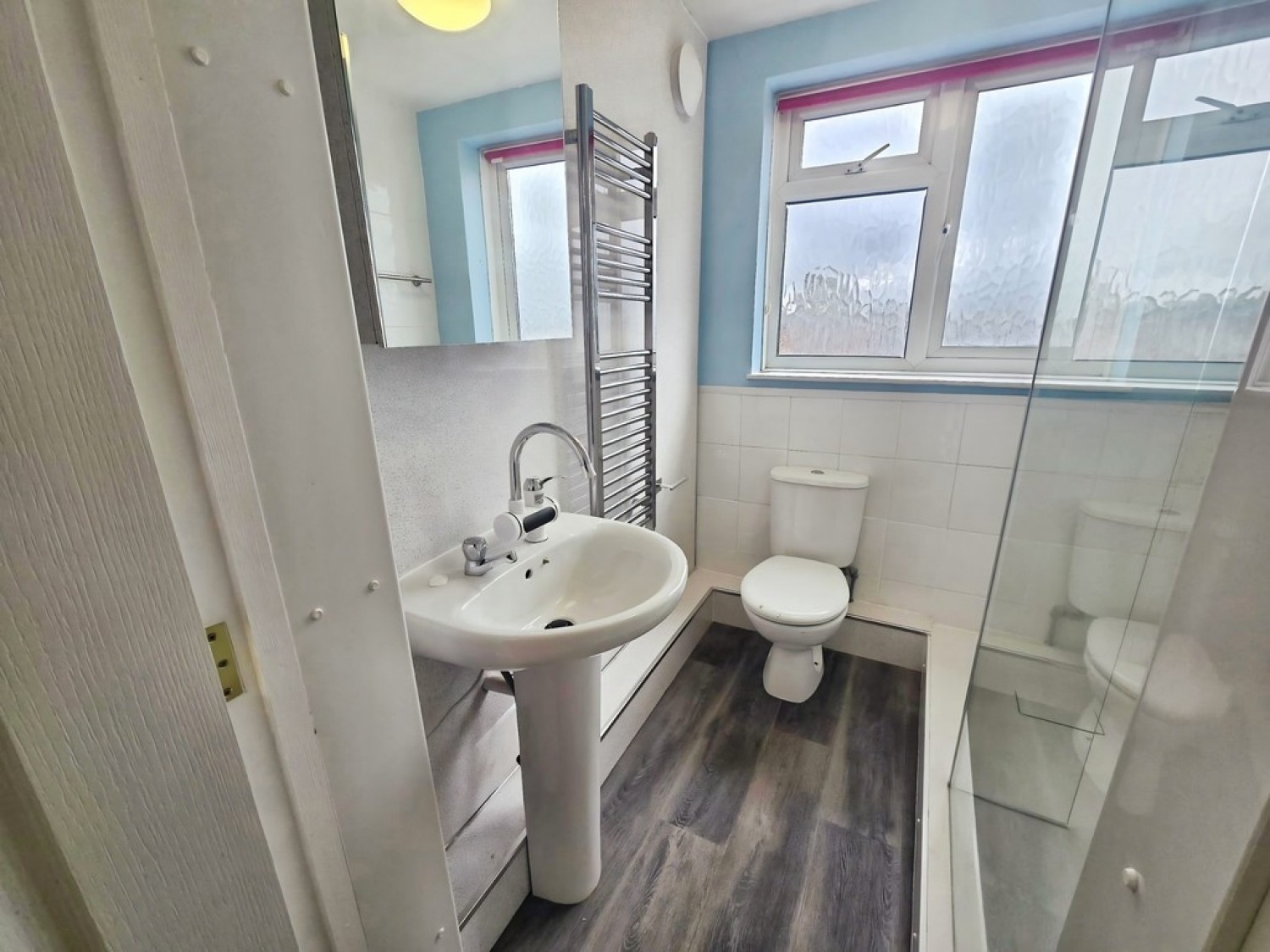 1 bedroom Flat in Second Floor Flat, Blackboy Road