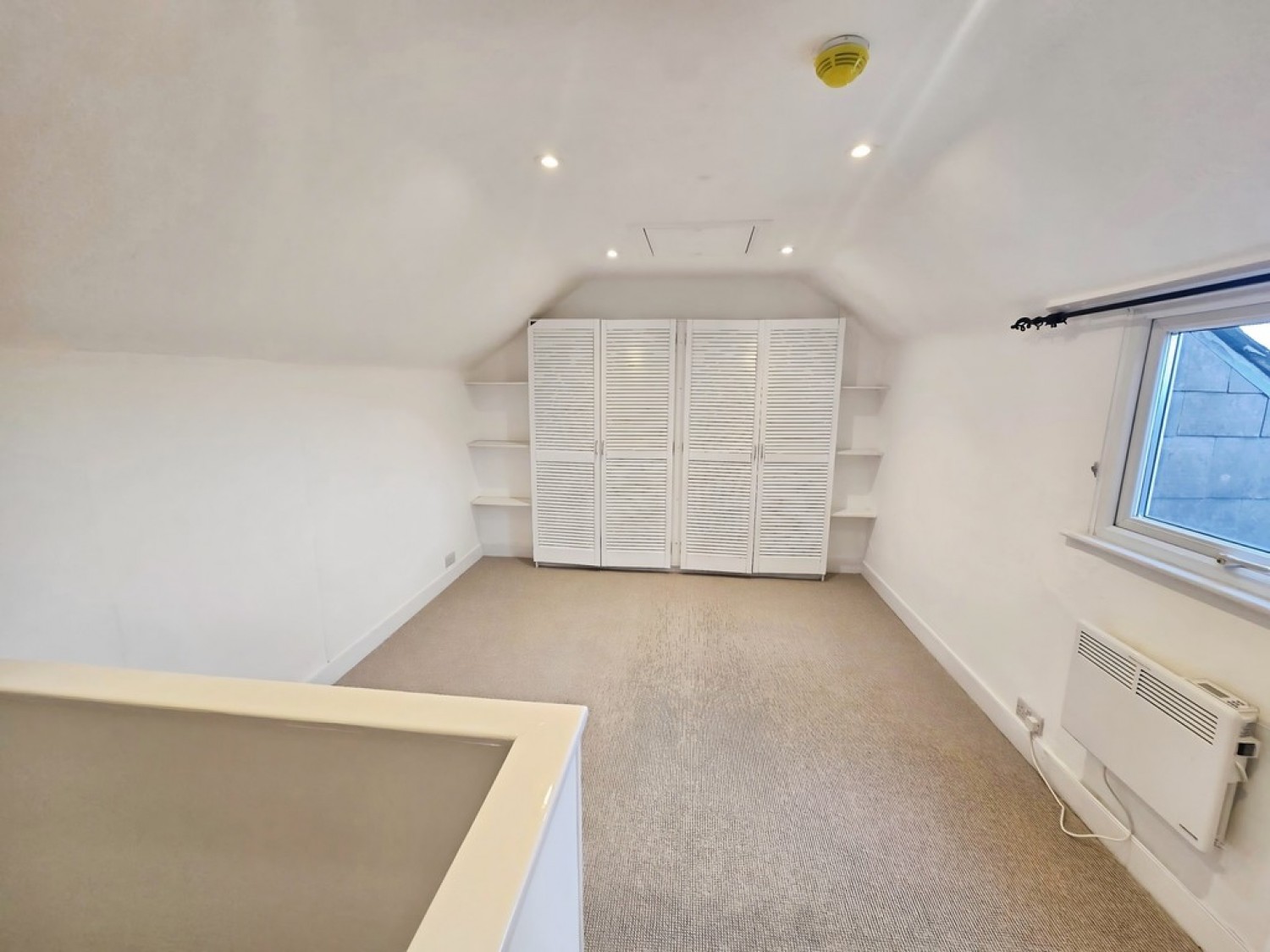 1 bedroom Flat in Second Floor Flat, Blackboy Road