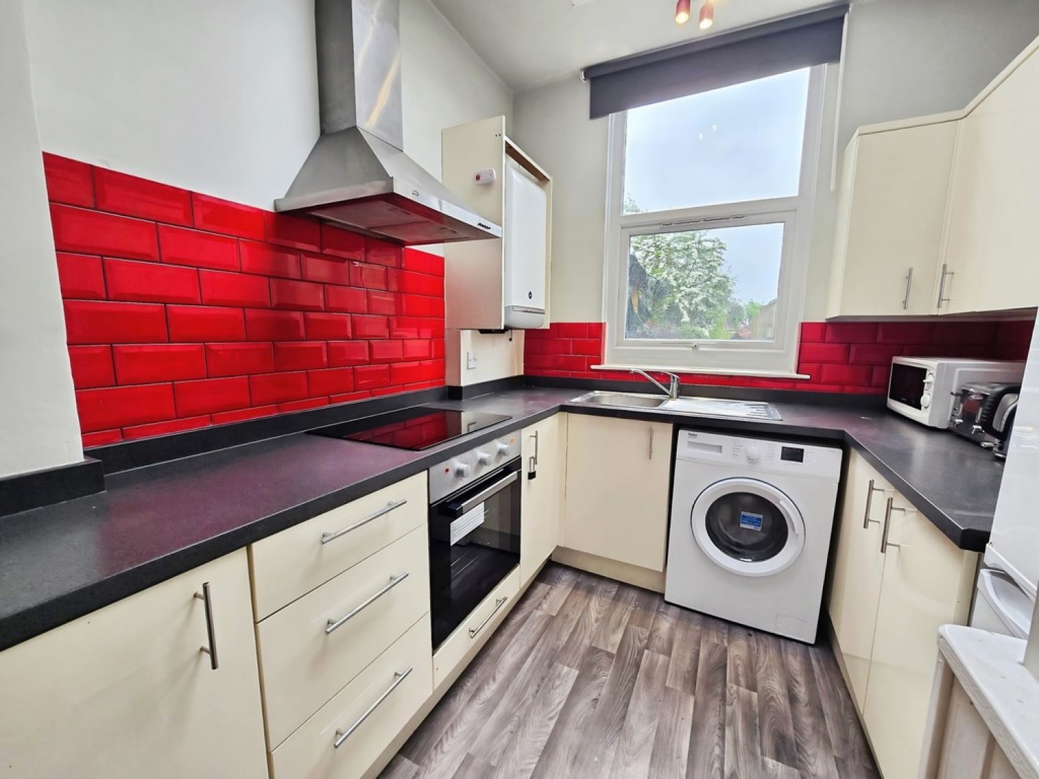 5 bedroom House for Letting Church Street