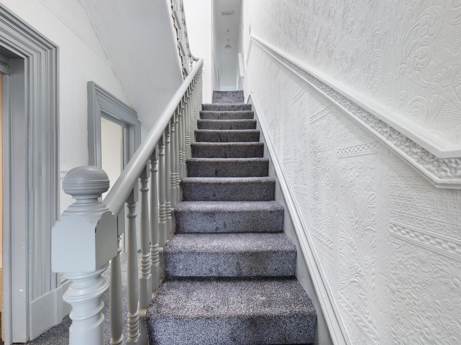 6 bedroom House in Carlton Road